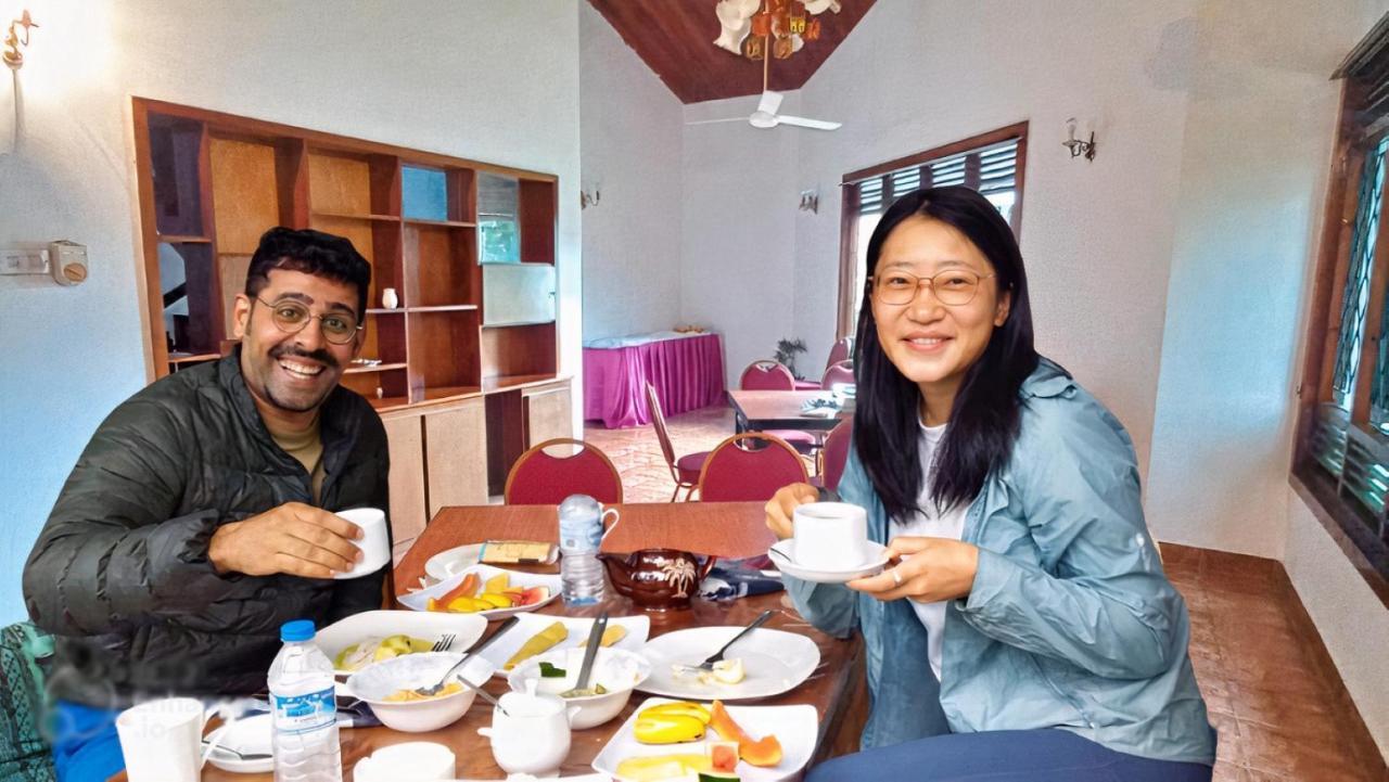Lazy Bear Best Hostel In 캔디 외부 사진