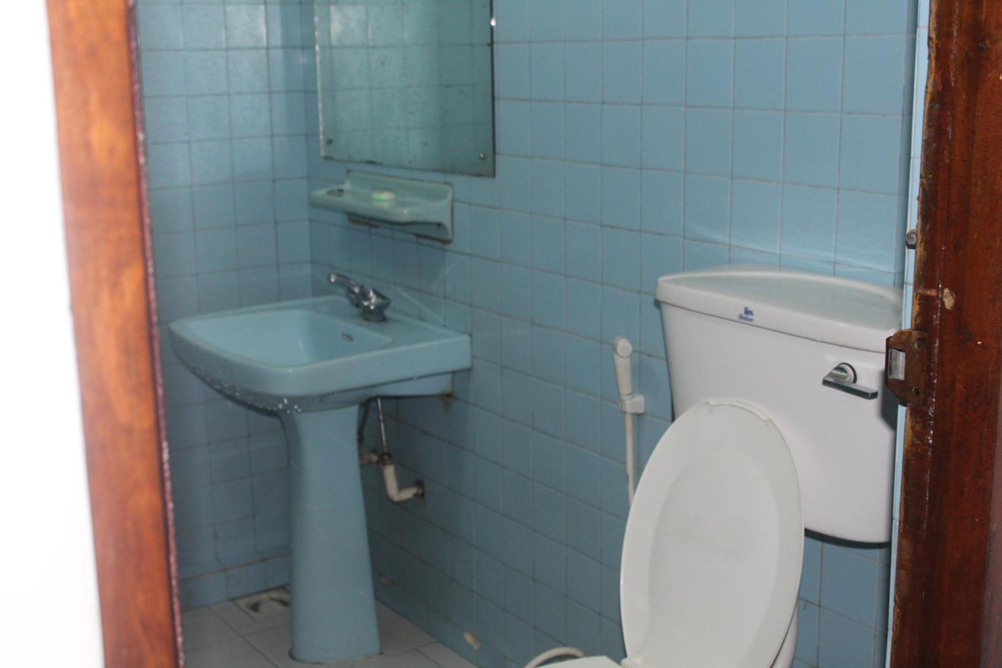 Lazy Bear Best Hostel In 캔디 객실 사진